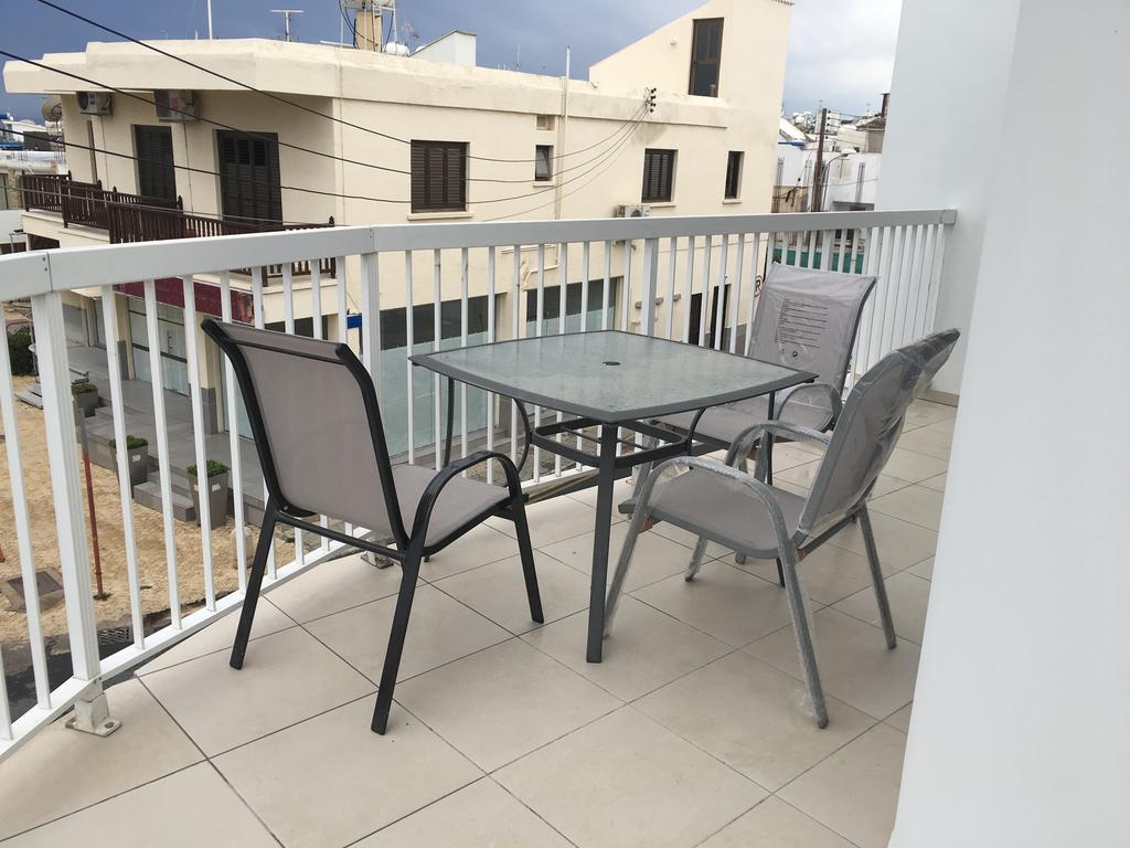 Cross Road Apartment Ayia Napa Exterior photo