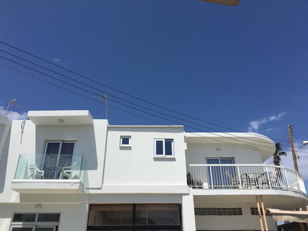 Cross Road Apartment Ayia Napa Exterior photo