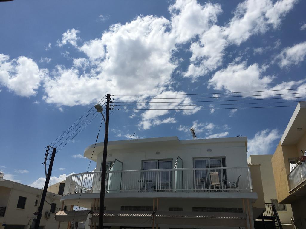 Cross Road Apartment Ayia Napa Exterior photo